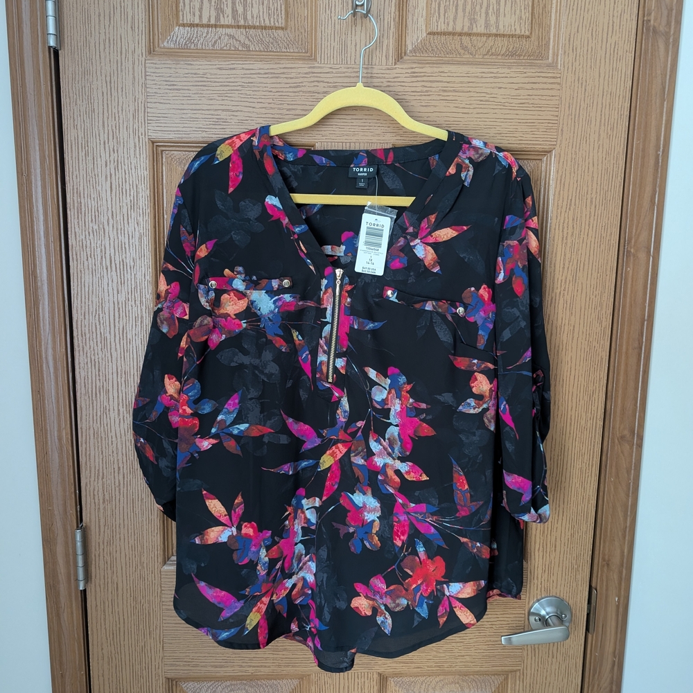 Torrid Black Multicolor Floral Blouse